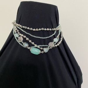 Premier Design Teal beaded necklace
